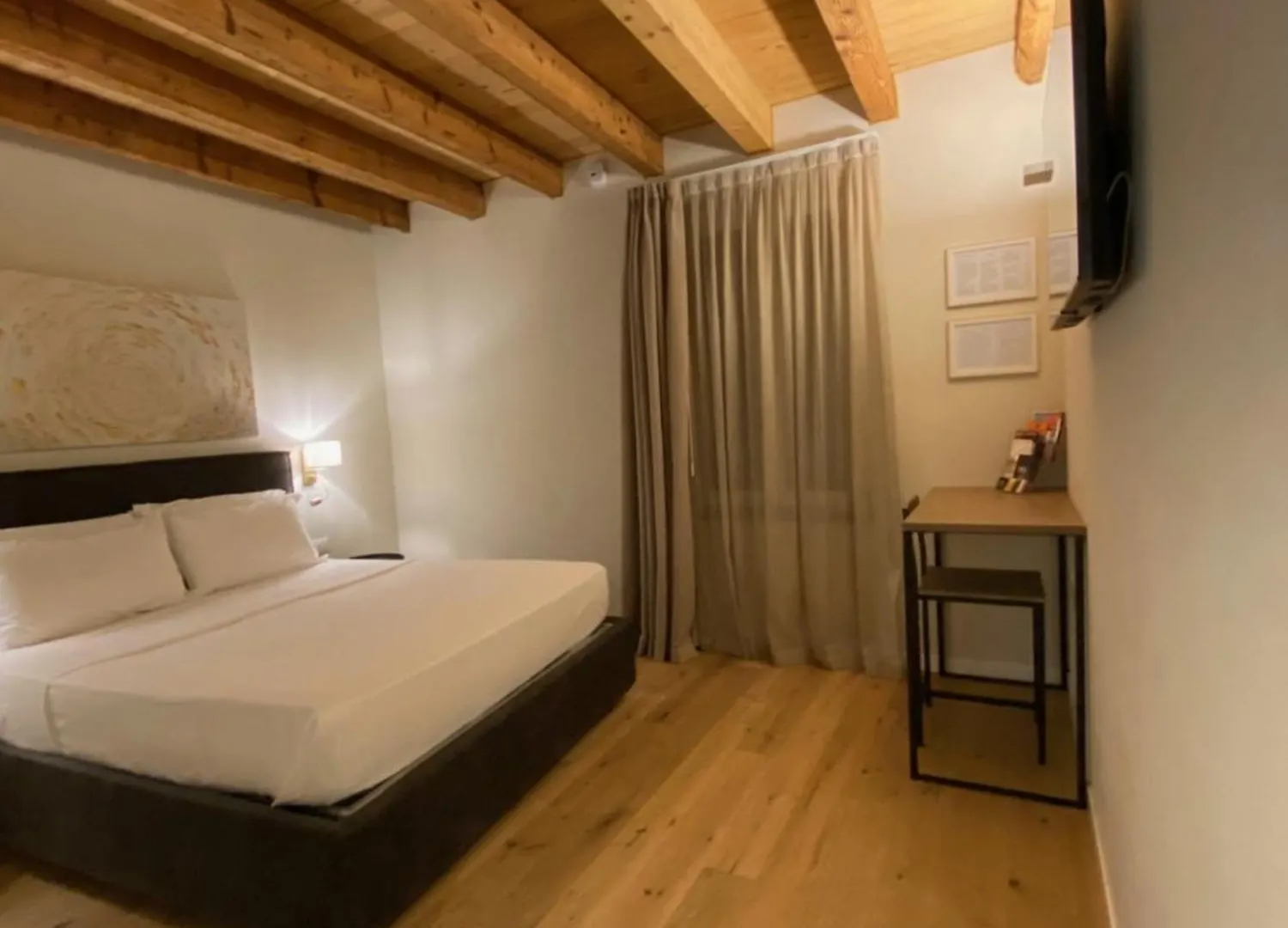 Malvezzi24 Boutique Rooms Desenzano del Garda Italie